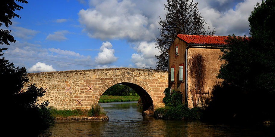 Discovering the Rich Cultural Heritage of Aude: A Tourist’s Delight