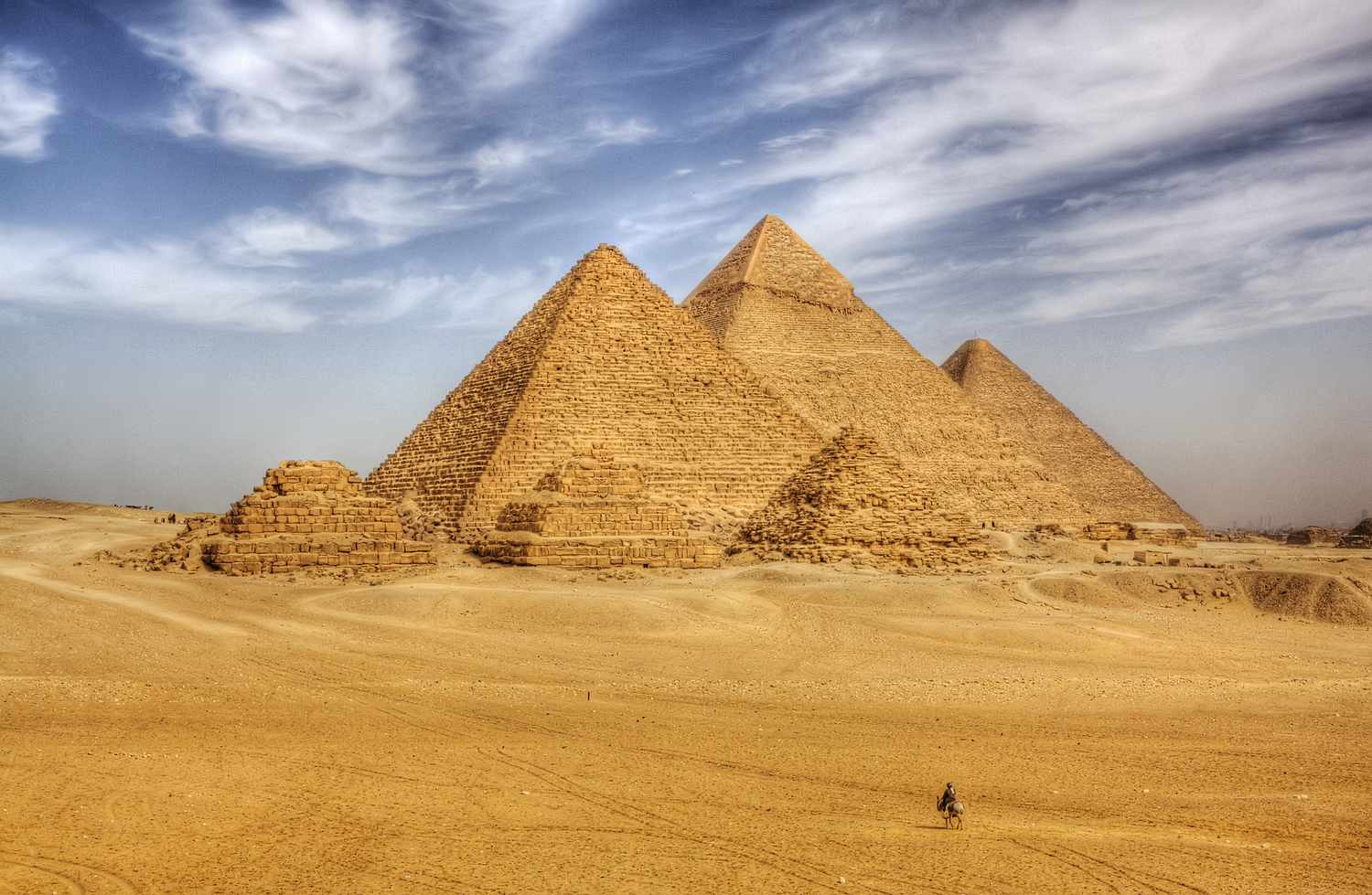 Visit cultural landmarks in Egypt : Egypt’s Top Cultural Sites