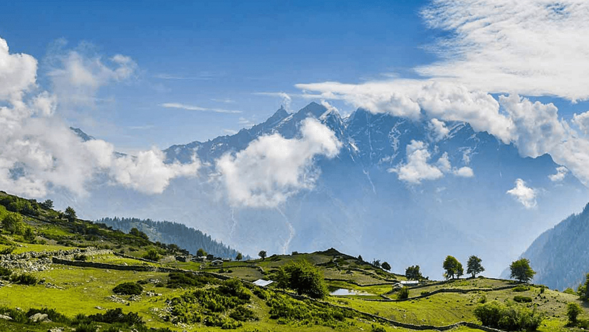 Exploring the Enchanting Landscapes of Himachal Pradesh: A Traveler’s Guide