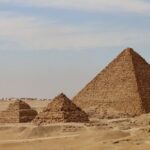 Pyramids of Giza: Exploring the Surrounding Area